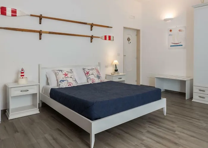 Bed and breakfast Rotta Mediterranea 4*